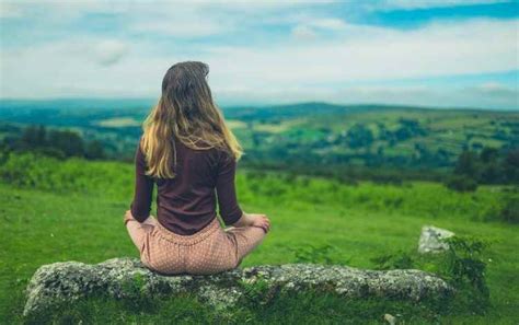  「Quiet the Mind」：内なる静けさを探求するブラジルの洞察